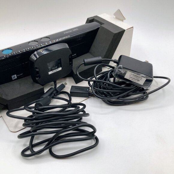 Xbox 360 Kinect Sensor With Manual Included Original Packaging - Picture 10 of 12